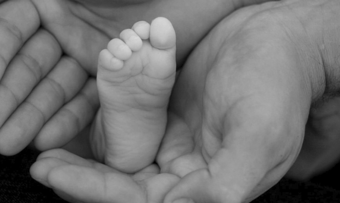 assets/images/activities/baby-fotoshooting-essen/1280_0001_Fotolia_6243977_Subscription_L-1150x686x90.jpg