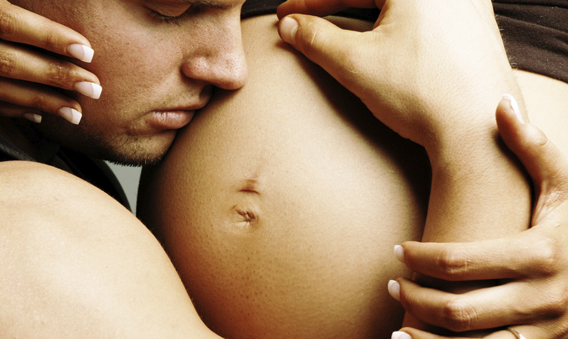 assets/images/activities/babybauch-fotoshooting-werl/1280_0007_Fotolia_2702200_Subscription_L-1150x686x90.jpg