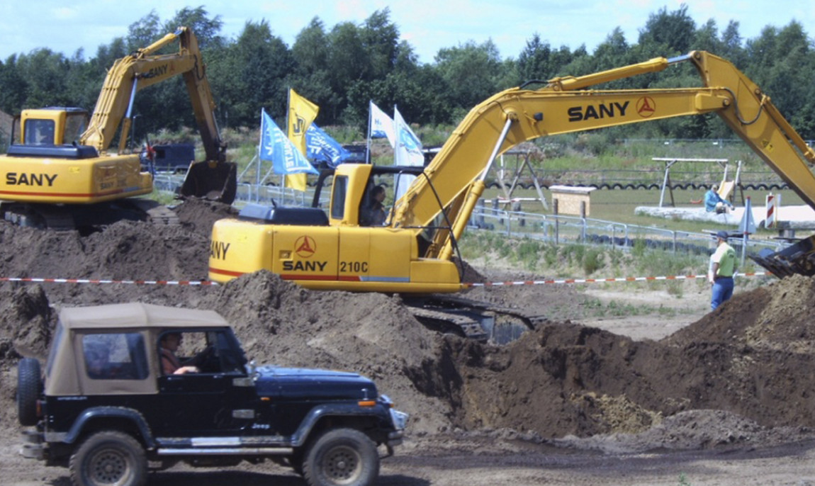assets/images/activities/bagger-fahren-3-verschiedene-bagger-in-haren-niedersachsen/1280_0000_IMG00096-1150x686x90.jpg