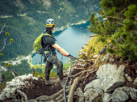 3,5 Std. Klettersteig ”Einsteigerkurs Schützensteig” ab Baumgarten