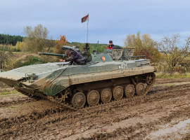 assets/images/activities/bmp-schuetzenpanzer-fahren-in-steinhoefel-raum-brandenburg/panz-wer-10-270x200x90.jpg