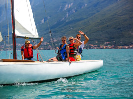 Skippertour auf einem Segelschiff in Castelletto (VR) am Gardasee