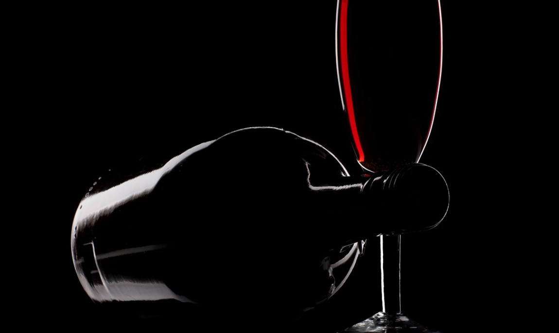 assets/images/activities/dinner-in-the-dark-basic-in-essen-nrw/1280_0001_Fotolia_13339604_Subscription_XL-1150x686x90.jpg