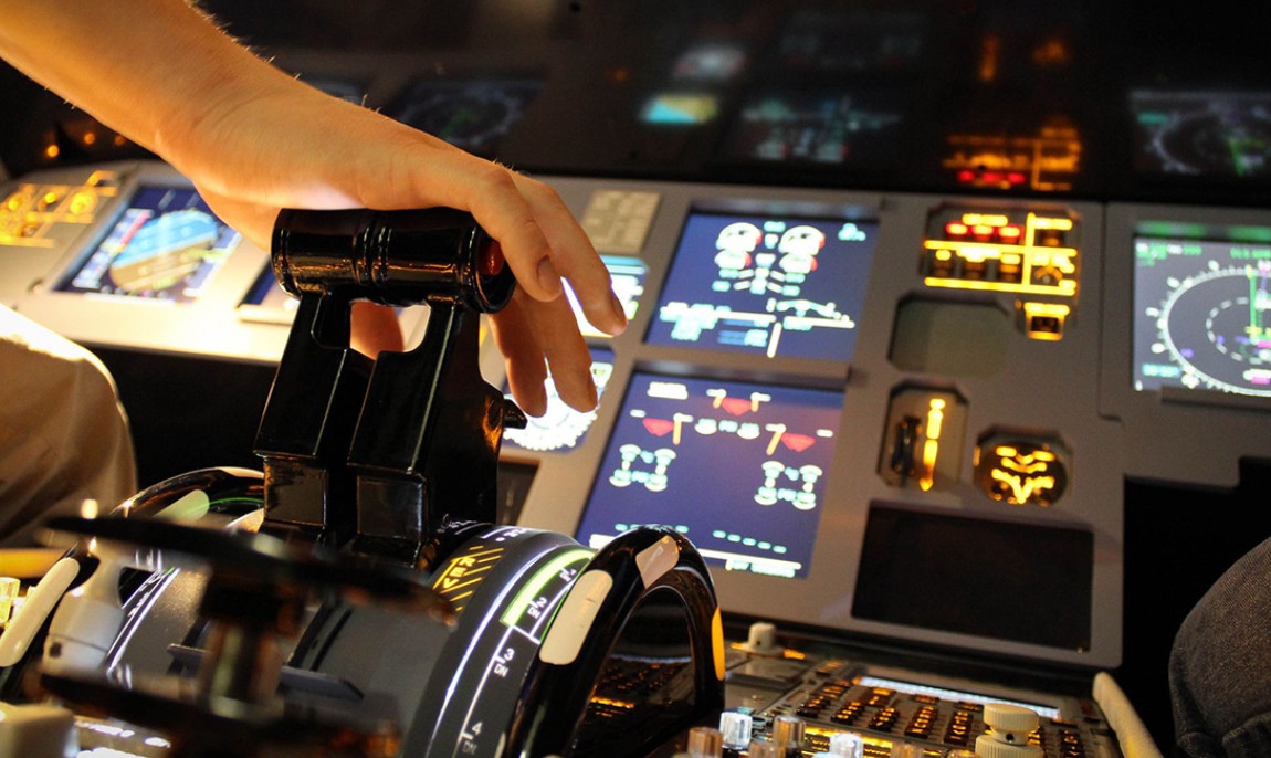assets/images/activities/flugsimulator-airbus-a320-in-frankfurt-am-main-hessen/1280_0004_SIM%2011-1150x686x90.jpg
