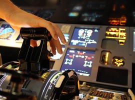 Flugsimulator Airbus A320 am Flughafen Frankfurt, Hessen
