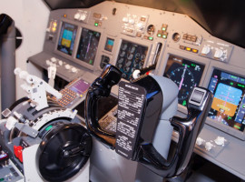 assets/images/activities/flugsimulator-airbus-a320-in-hannover-niedersachsen/Sim_hannover_3-270x200x90.jpg