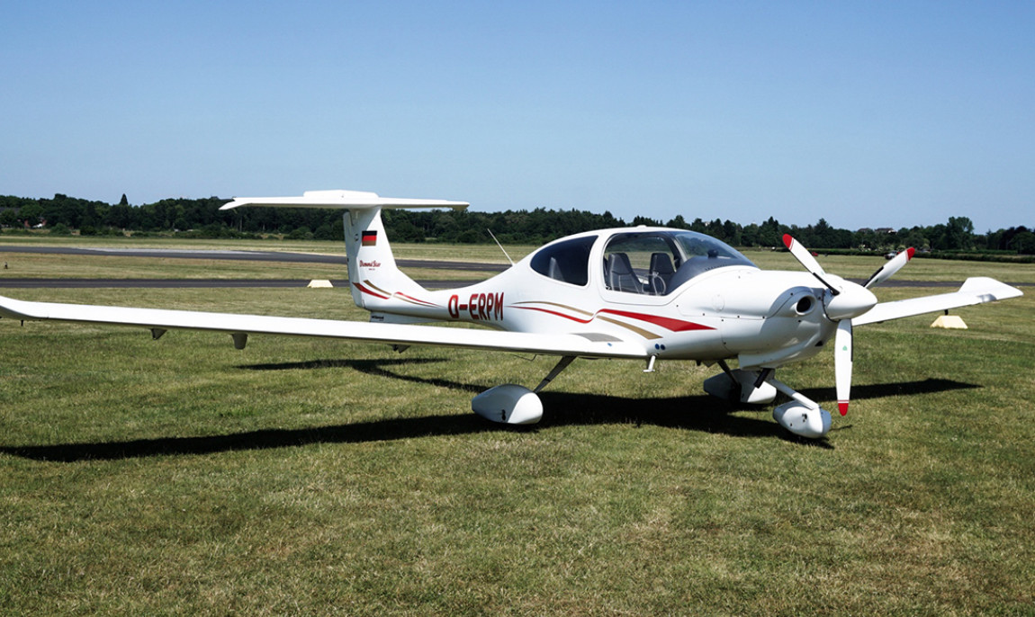 assets/images/activities/flugzeug-rundflug-ueber-koeln-ab-bonn/1280_0005_DA402-1150x686x90.jpg