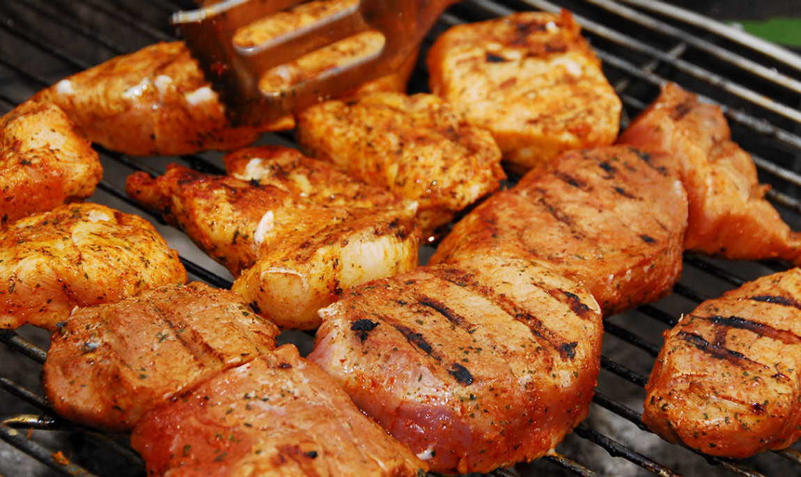 assets/images/activities/grillkurs-schwetzingen/1280_0006_Fotolia_3891239_Subscription_L-1150x686x90.jpg