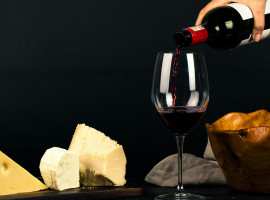 3,5 Std. Weinseminar „Wein und Käse” in Hamburg-St. Georg