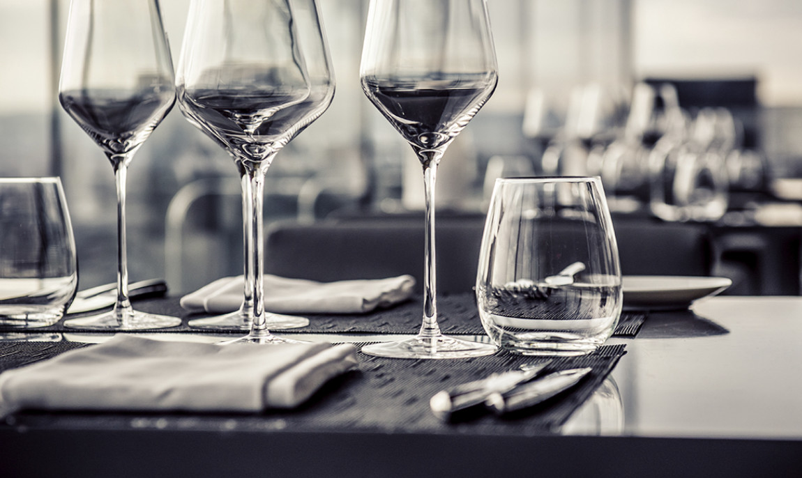 assets/images/activities/jumpingdinner-hamburg/1280_0001_Fotolia_53376297_Subscription_XXL-1150x686x90.jpg
