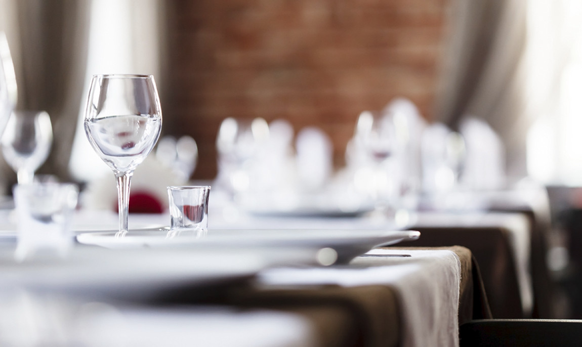 assets/images/activities/jumpingdinner-hamburg/1280_0007_Fotolia_65078044_Subscription_XXL-1150x686x90.jpg