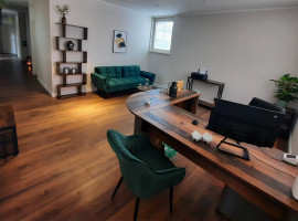 60 Min. Hot Stone-Ganzkörpermassage mit Sauna in Lüneburg-Altstadt