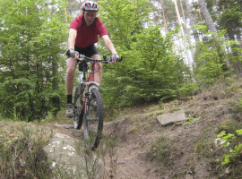 assets/images/activities/mountainbike-einsteigerkurs-in-elmstein-raum-kaiserslautern/1280_0003_MTB-Tour_Pfalz_08_05_17_163846-270x200x90.jpg
