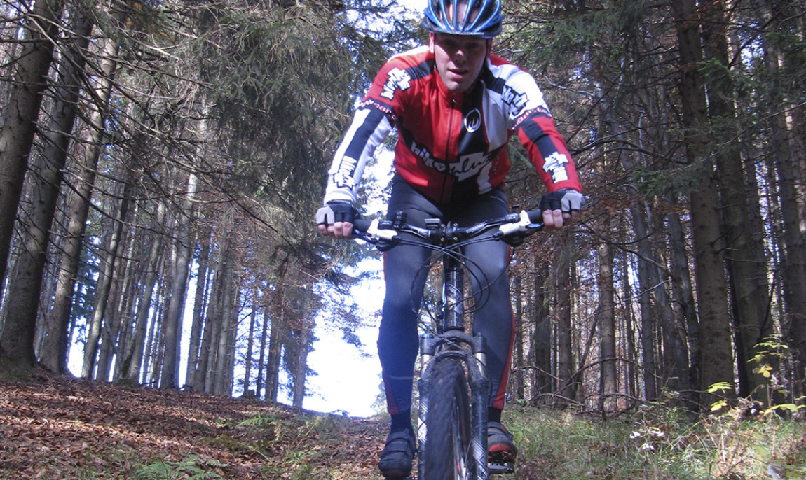 assets/images/activities/mountainbike-wochenende-schmiedefeld/1280_0006_IMG_1476-1150x686x90.jpg
