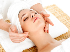 30 Min. Gesichtsmassage in München-Schwabing