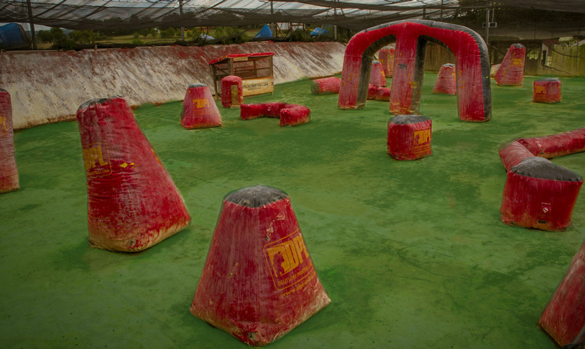 assets/images/activities/paintball-spielen-mechernich/1280_0000_playpaintball-sportfield-action-turnier-1150x686x90.jpg