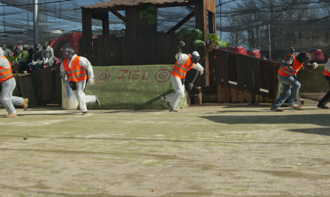 assets/images/activities/paintball-spielen-mechernich/1280_0004_playpaintball-adventurefield-gruppenaction-start-playpaintball-koeln-euskrichen-1150x686x90.jpg