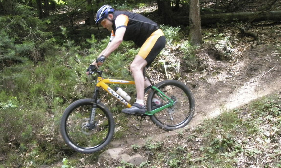assets/images/activities/personal-trainer-fuer-mountainbike-in-elmstein-rheinland-pfalz/1280_0004_Grundkurs_20.July2008_026-1150x686x90.jpg