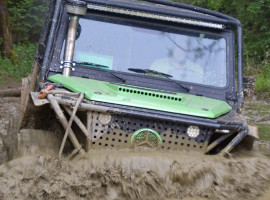 60 Min. Mercedes-Benz G Trophy-Fahrzeug offroad selber fahren in Wartberg an der Krems (Österreich)