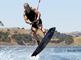 Wakeboard fahren auf der Mosel in Pölich, Raum Trier