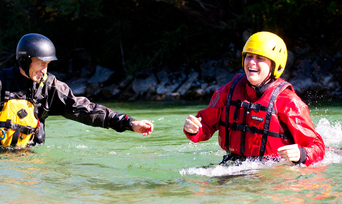 assets/images/activities/wildwasser-kanutour-auf-der-isar-in-bad-toelz-bayern/1280_0009_ms__MG_1103080-1150x686x90.jpg