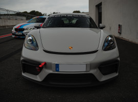 1 Runde Porsche 718 Cayman GT4 MR selber fahren auf dem TT Circuit Assen